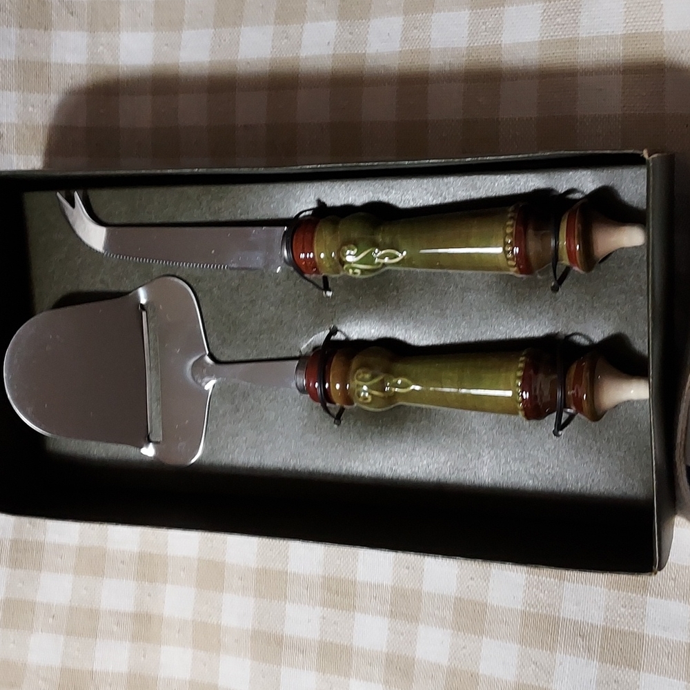🟢 Kitchen tools, serving utensils